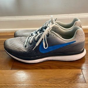 Nike Zoom Pegasus 34 Running Shoes - size 11.5